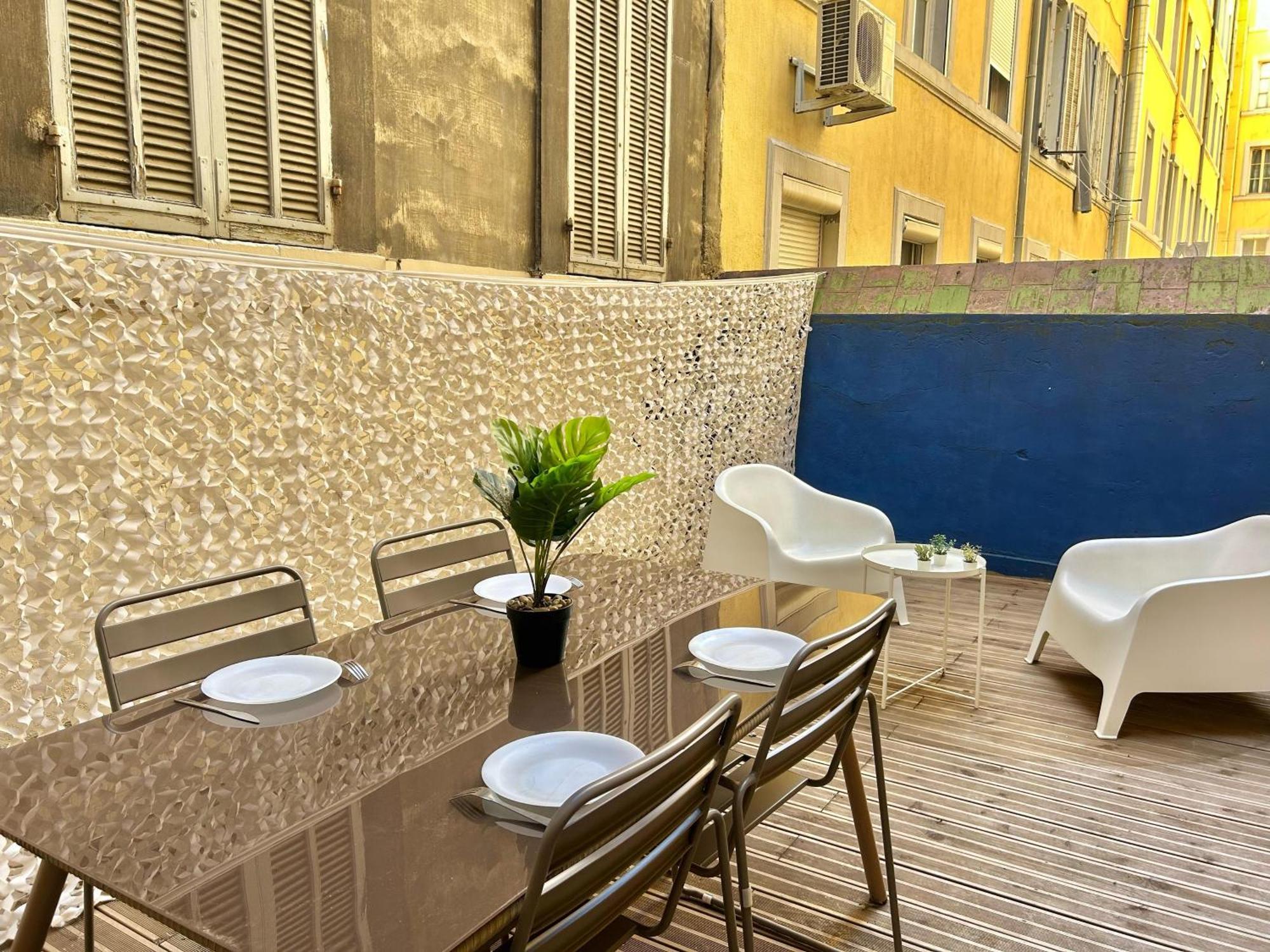 Chez Marie Et Romain- Appartement De Charme Au Coeur De La Joliette Proche Panier Centre Ville 마르세유 외부 사진