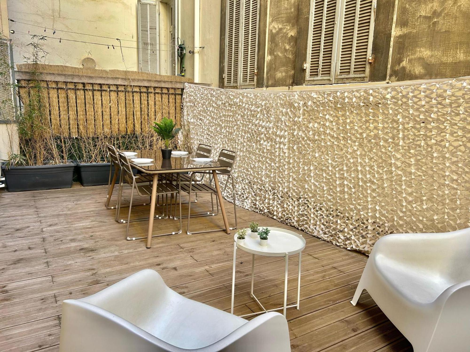 Chez Marie Et Romain- Appartement De Charme Au Coeur De La Joliette Proche Panier Centre Ville 마르세유 외부 사진